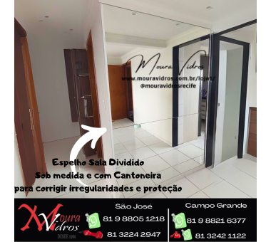Espelho de sala instalado com cantoneira lateral de proteção